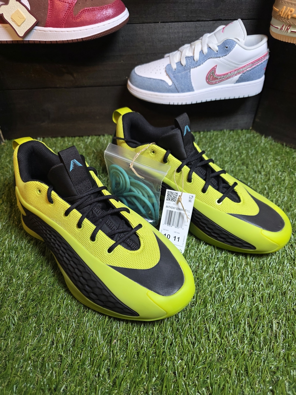 adidas Men’s Neon Yellow Black Low-Top Sneakers